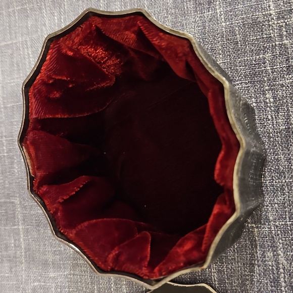 Godinger Silver Decorative Box - Picture 5 of 11